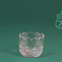 Вазочка старинная бонбоньерка зубчатый край