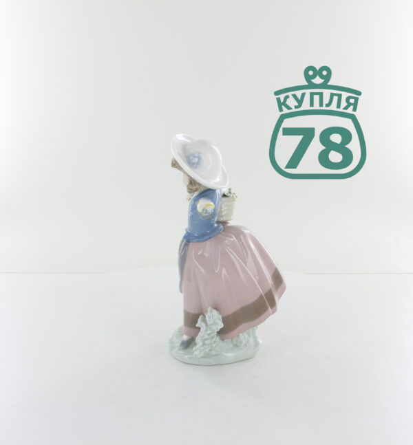 Статуэтка LLADRO девочка с корзиной — изображение 2