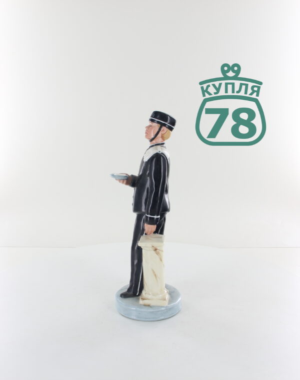 Статуэтка Royal Doulton Ritz bell boy Портье — изображение 2