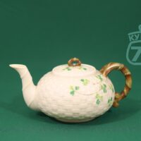 Чайник чайный антикварный Shamrock Belleek Ирландия