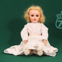 Кукла старинная соломенные волосы