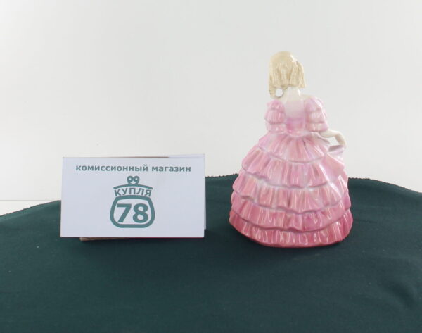 Статуэтка ROYAL COPENHAGEN выдра с рыбой — изображение 2