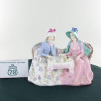 Статуэтка Royal Doulton Чаепитие