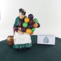 Статуэтка Royal Doulton Продавщица воздушных шаров