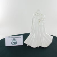 Cтатуэтка Royal Worcester Friendship
