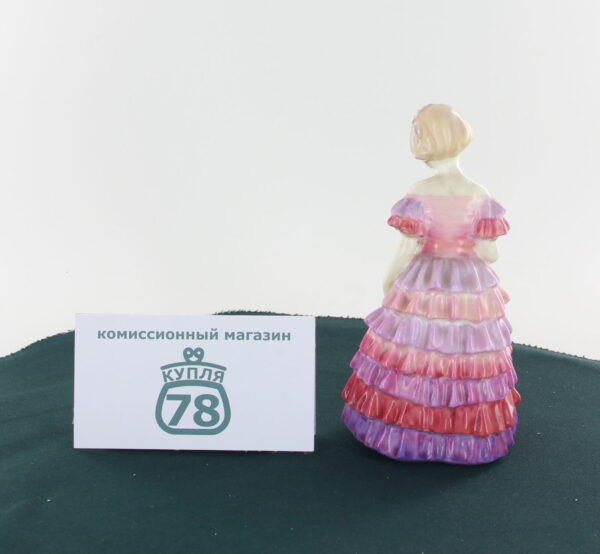 Статуэтка старинная Royal Doulton Little Bridesmaid — изображение 2