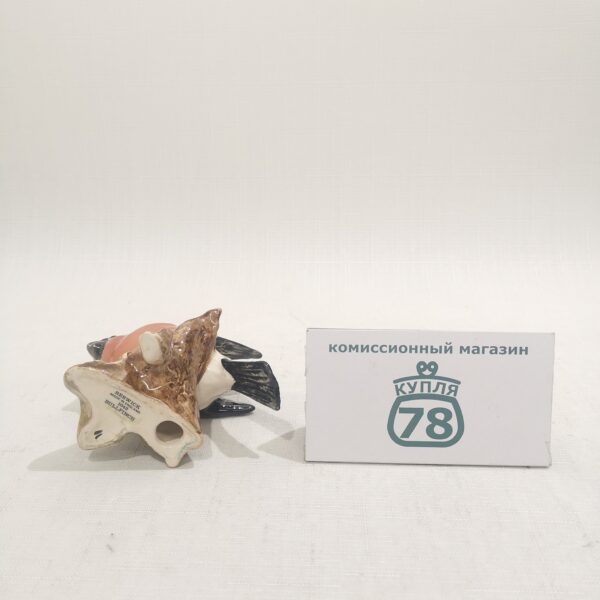 Статуэтка Beswick птица снегирь — изображение 3