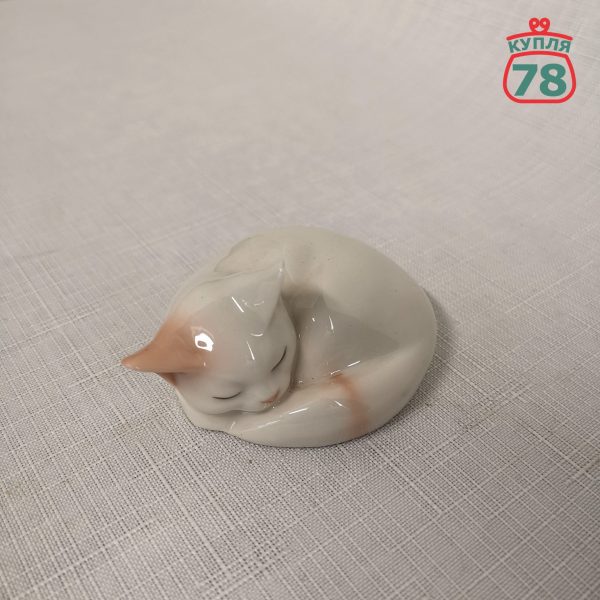 Статуэтка Royal Copenhagen белый кот / 2619 — изображение 2