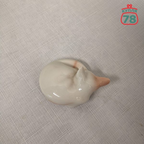 Статуэтка Royal Copenhagen белый кот / 2619 — изображение 3
