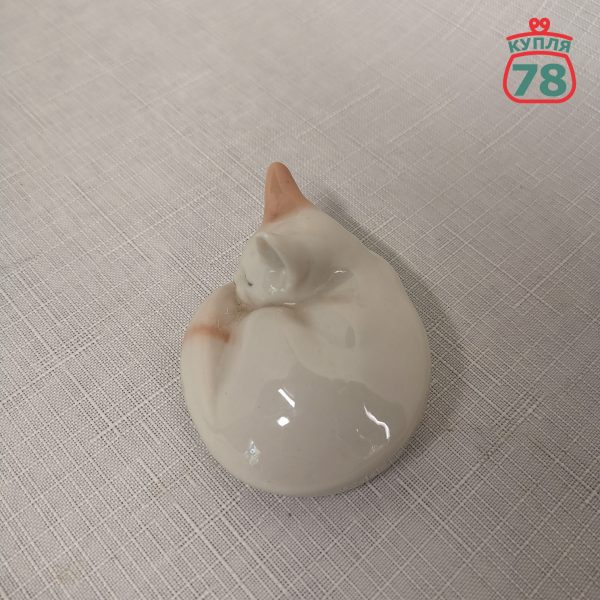 Статуэтка Royal Copenhagen белый кот / 2619 — изображение 4