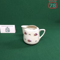 Молочник сливочник Красный фарфорист  винтаж / 2940