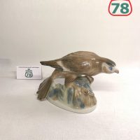 Статуэтка фарфор птица ястреб сокол Городница / 3381