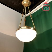 Люстра старинная латунь белый плафон / 3881